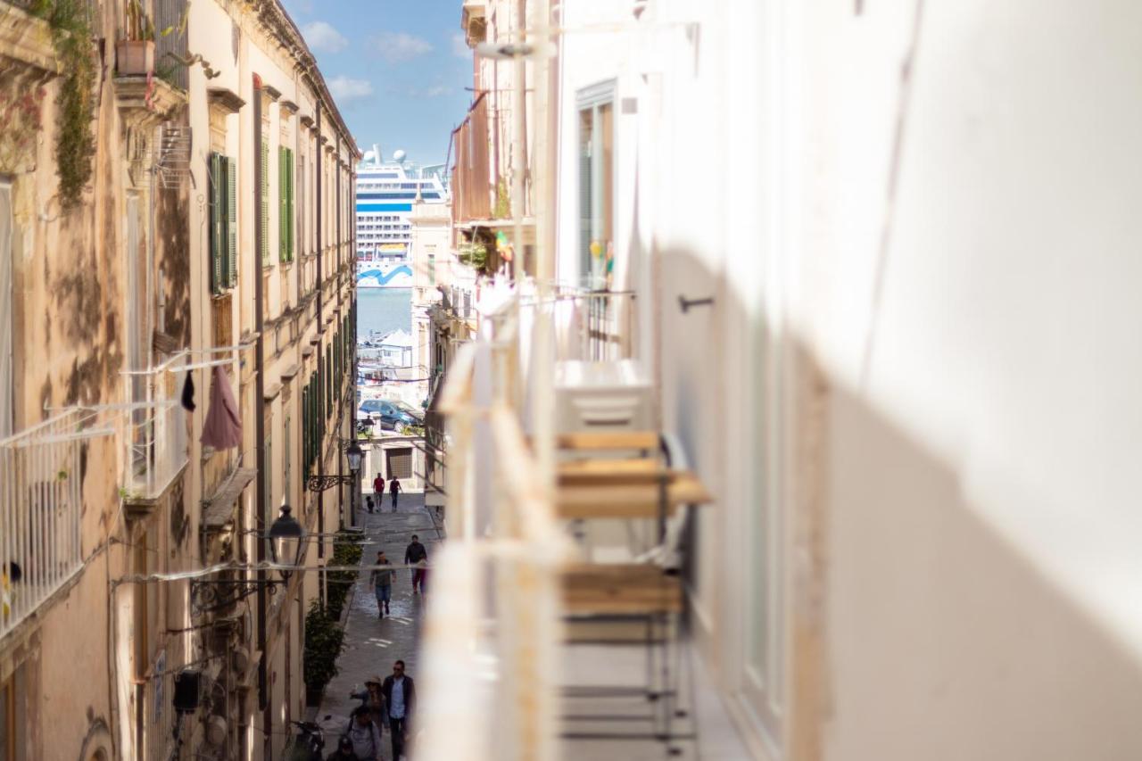 Ortigia'S Queen Syracuse Exterior photo